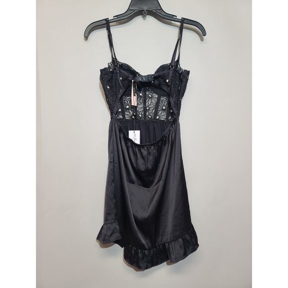 FOR LOVE & LEMONS Black Embroidered Dress NWT Small - Picture 3 of 6